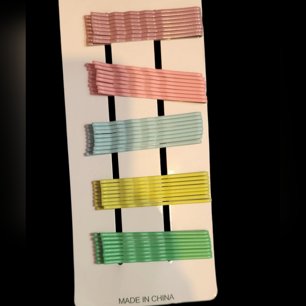 10/$20 ($1 ADD ON Colorful Hair Bobby Pins Set of 8)